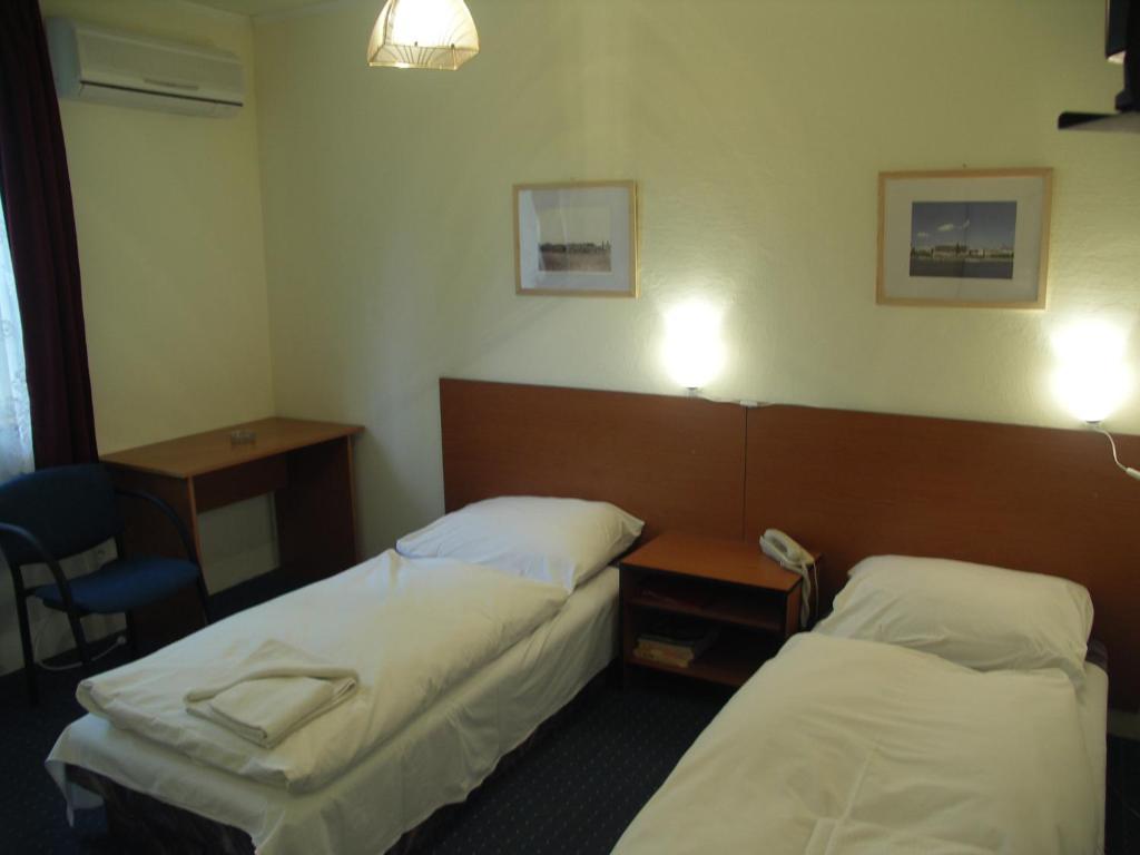Carmen Pension Будапешт Номер фото